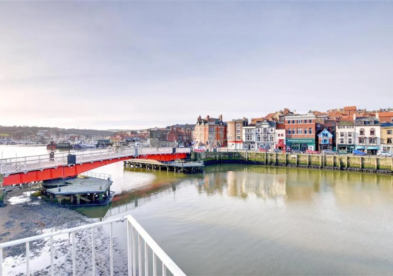 Harbourside Apartment 1 Whitby